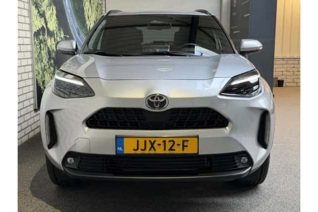 Toyota Yaris Cross (2025) thumbnail 3