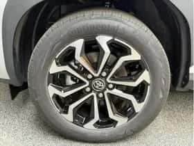 Toyota Yaris Cross (2025) thumbnail 23