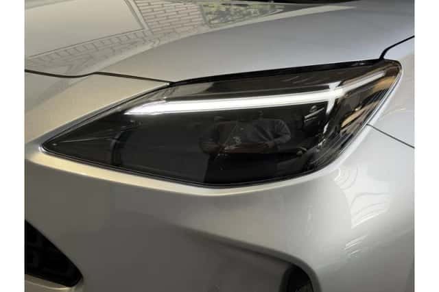 Toyota Yaris Cross (2025) thumbnail 5