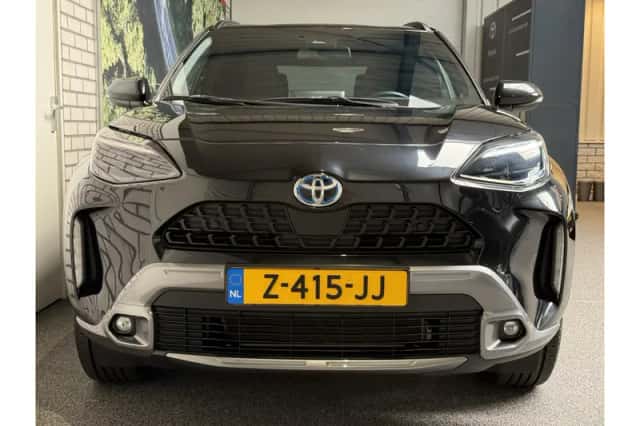 Toyota Yaris Cross (2024) thumbnail 3