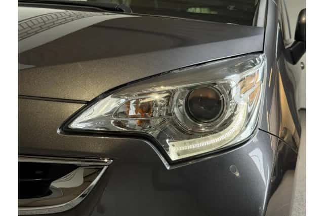 Toyota Verso-S (2014) thumbnail 5