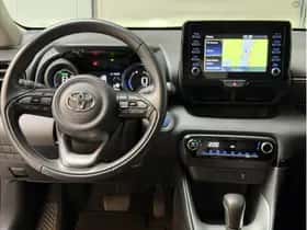 Toyota Yaris (2020) thumbnail 12