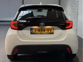Toyota Yaris (2020) thumbnail 6