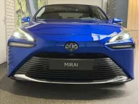 Toyota Mirai (2021) thumbnail 3