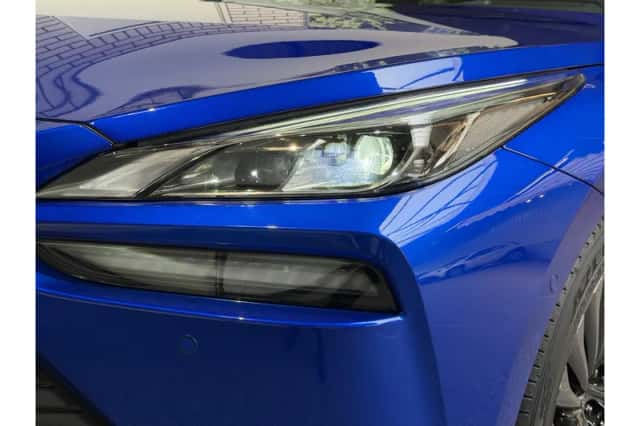 Toyota Mirai (2021) thumbnail 5