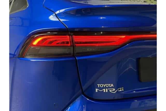 Toyota Mirai (2021) thumbnail 6