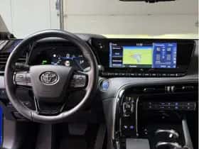 Toyota Mirai (2021) thumbnail 8