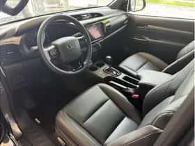 Toyota Hilux (2026) thumbnail 11