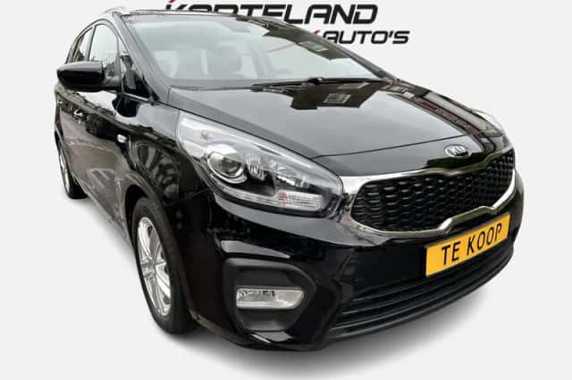 Kia Carens (0) thumbnail 2