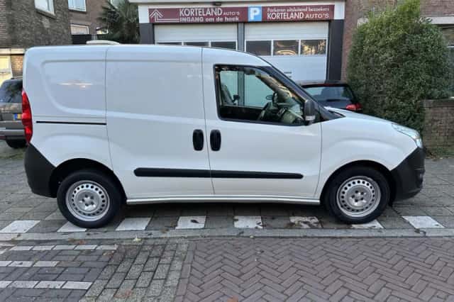 Opel Combo (0) thumbnail 3
