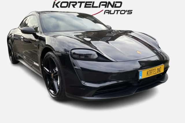 Porsche Taycan (0) thumbnail 2