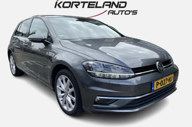 Volkswagen Golf (0) thumbnail 2