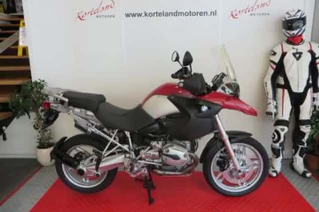 BMW R (2008) thumbnail 1