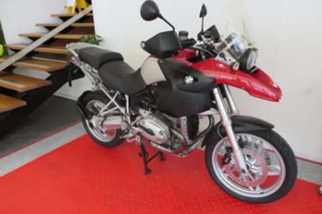 BMW R (2008) thumbnail 2