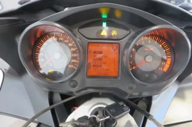 BMW K (2009) thumbnail 6