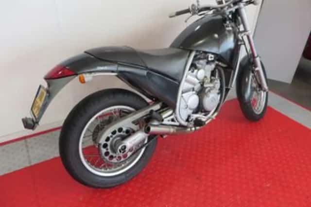 APRILIA MOTO (1996) thumbnail 3