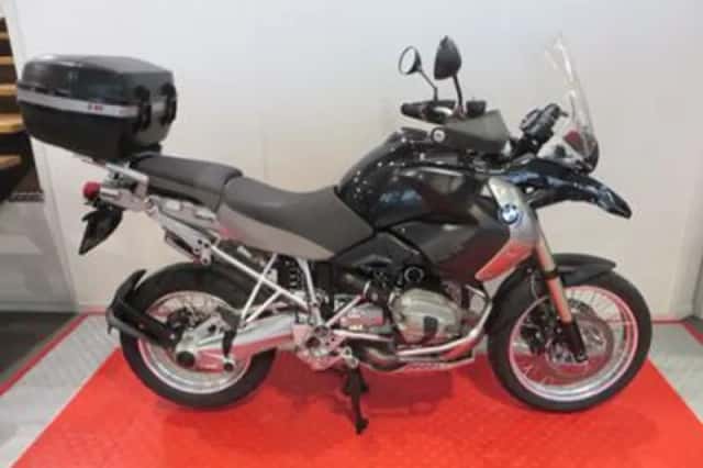 BMW R (2010) thumbnail 4
