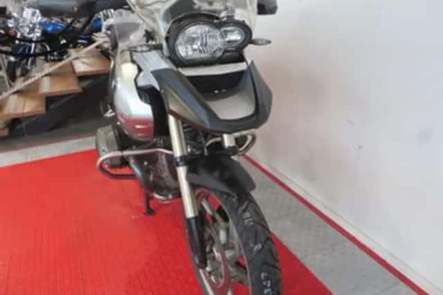 BMW R (2009) thumbnail 3