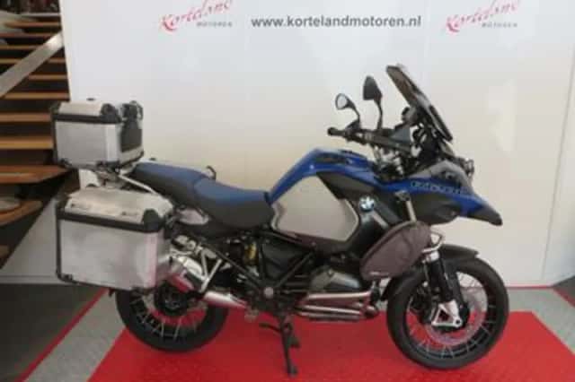 BMW R (2015) thumbnail 1
