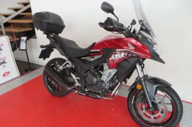 Honda CB (2017) thumbnail 2