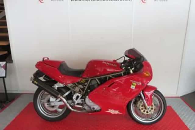 DUCATI 750 (1997) thumbnail 1