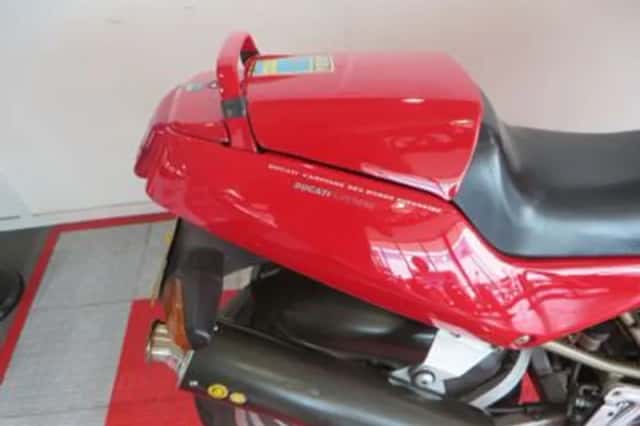 DUCATI 750 (1997) thumbnail 4