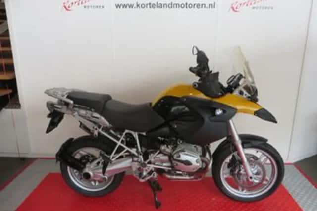 BMW R (2004) thumbnail 1