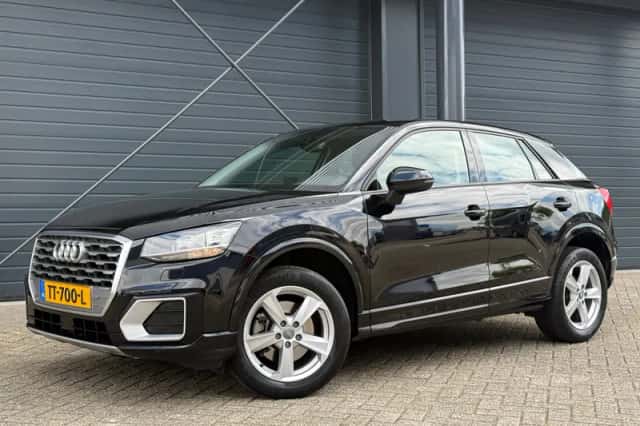 Audi Q2 (2018) thumbnail 1