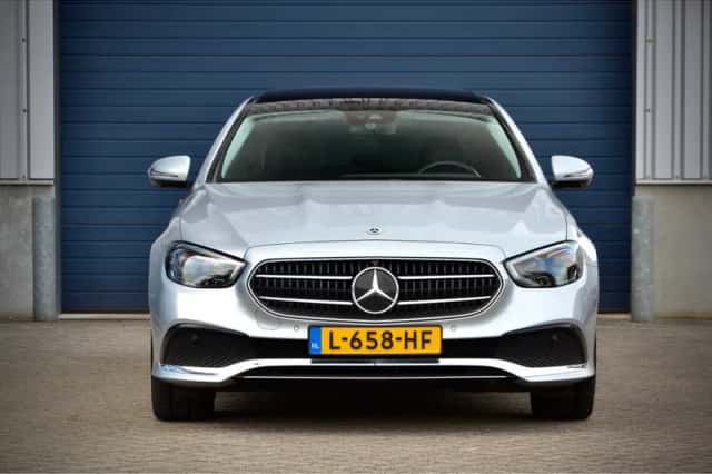 Mercedes-Benz E-Klasse (2021) thumbnail 2