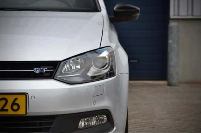 Volkswagen Polo (2015) thumbnail 3