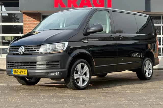 Volkswagen Transporter (2019) thumbnail 1