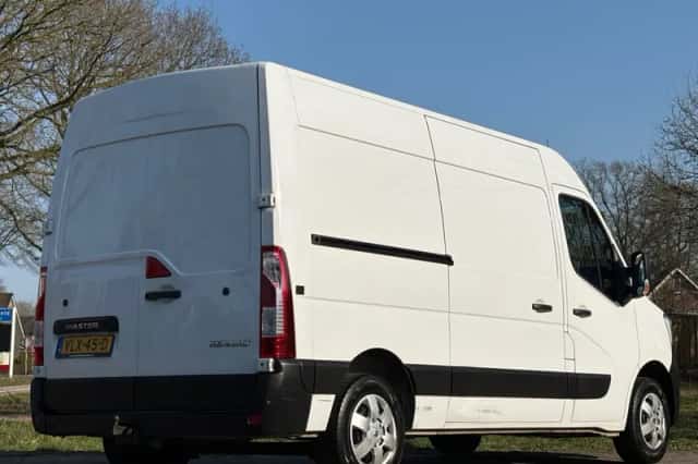 Renault Master (2021) thumbnail 4