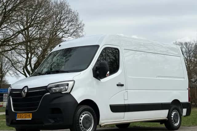 Renault Master (2023) thumbnail 1