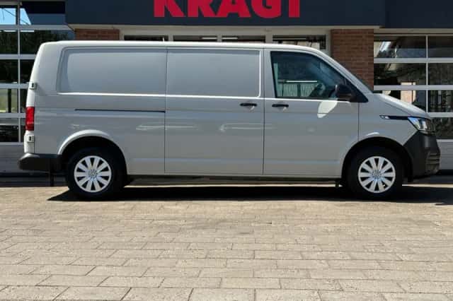 Volkswagen Transporter (2024) thumbnail 5
