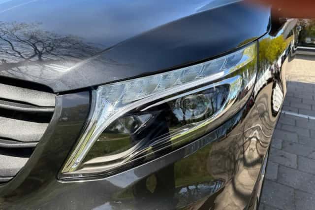 Mercedes-Benz Vito (2022) thumbnail 2