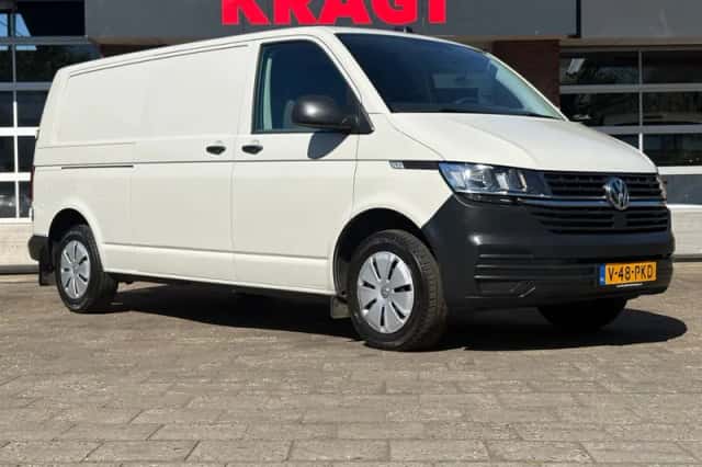 Volkswagen Transporter (2024) thumbnail 4