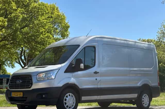 Ford Transit (2019) thumbnail 1