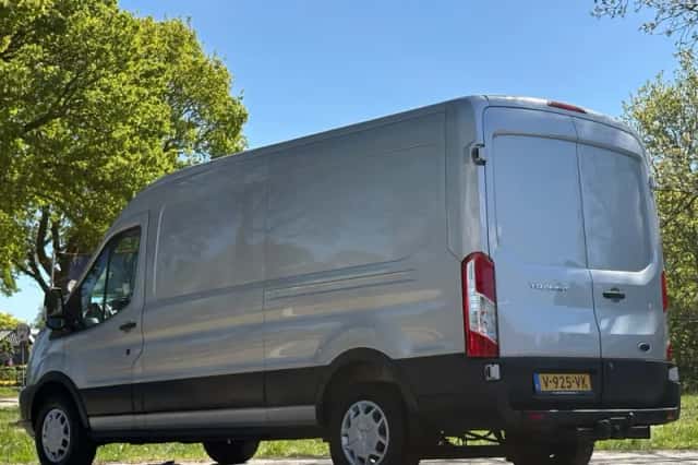 Ford Transit (2019) thumbnail 3