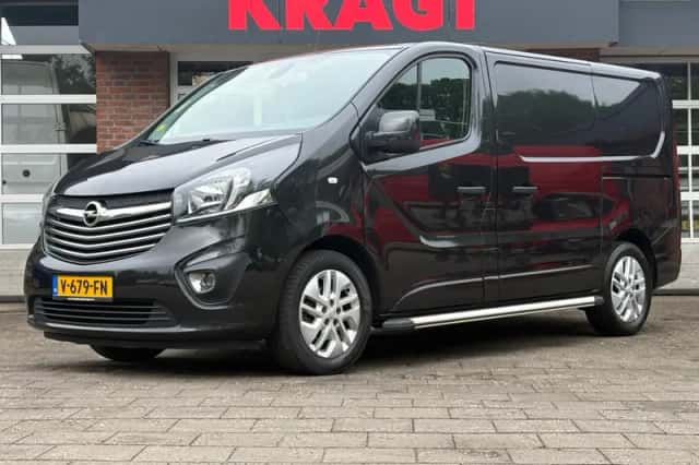 Opel Vivaro (2017) thumbnail 1