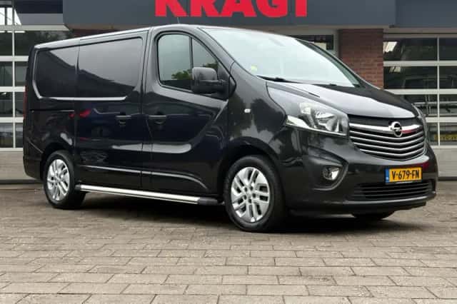 Opel Vivaro (2017) thumbnail 2