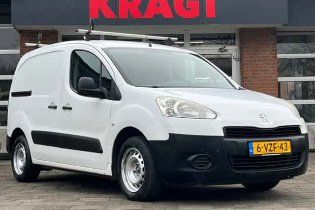 Peugeot Partner (2012) thumbnail 2