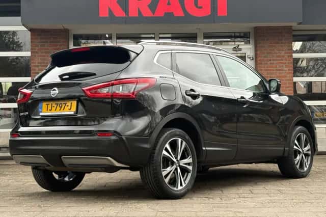 Nissan Qashqai (2018) thumbnail 4