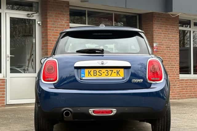 MINI Cooper (2018) thumbnail 5