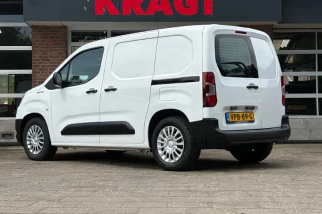 Toyota Proace (2022) thumbnail 3
