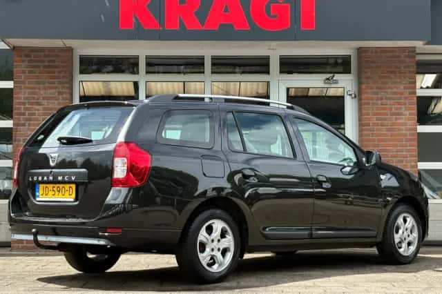 Dacia Logan (2016) thumbnail 4