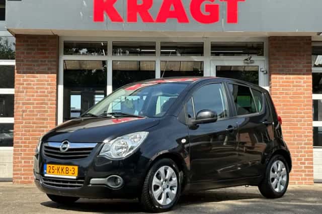 Opel Agila (2009) thumbnail 1