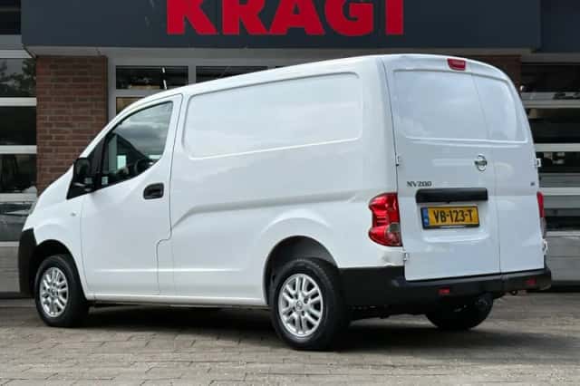 Nissan Nv200 (2013) thumbnail 3