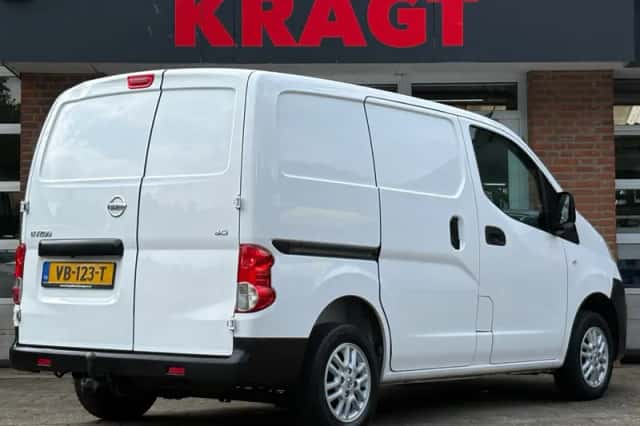Nissan Nv200 (2013) thumbnail 4