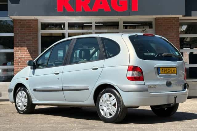 Renault Scénic (2002) thumbnail 3