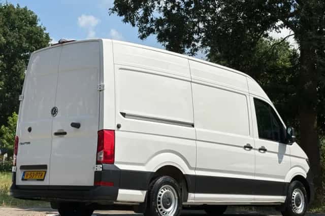 Volkswagen Crafter (2023) thumbnail 4